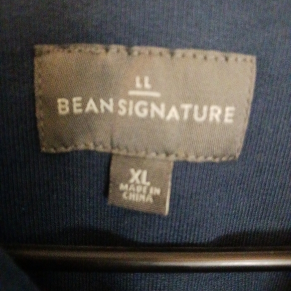 L.L. Bean Men's Two-Tone Black and Blue Jacket - Picture 3 of 4